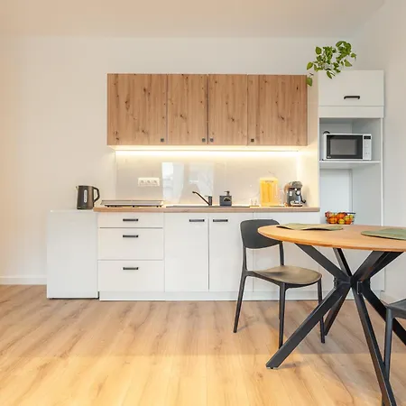 Stylish 1br - Local Market Vibes - Ac - Pool Walk Appartamento